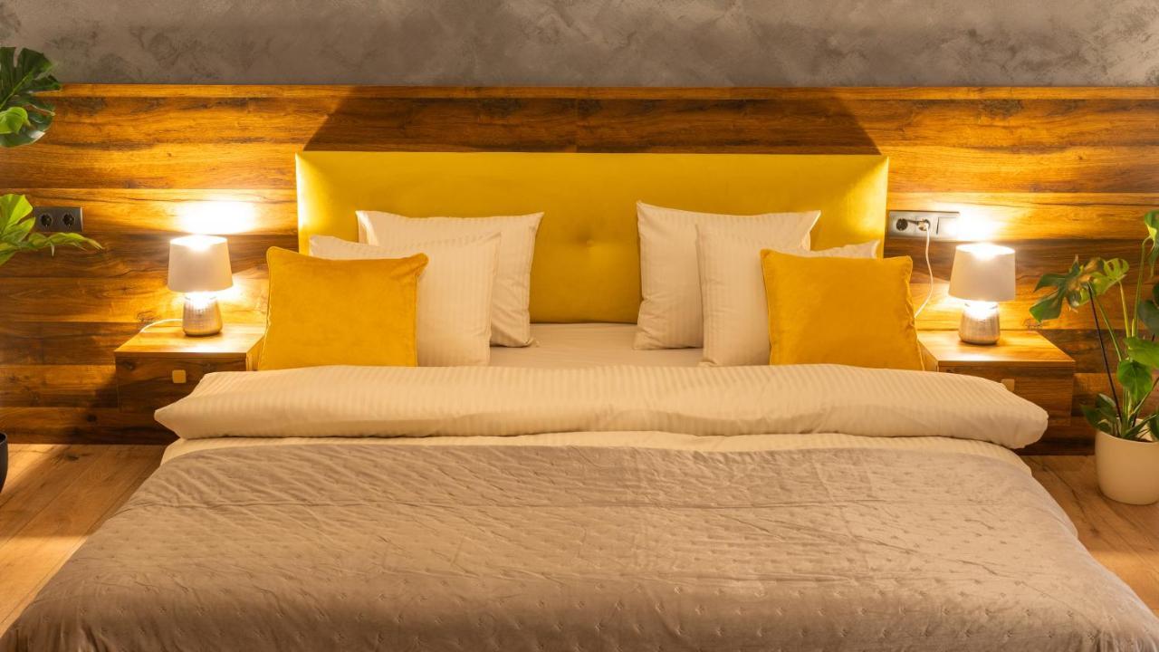 Boutique 17B Apart otel Sibiu Dış mekan fotoğraf