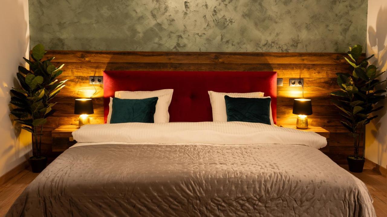 Boutique 17B Apart otel Sibiu Dış mekan fotoğraf